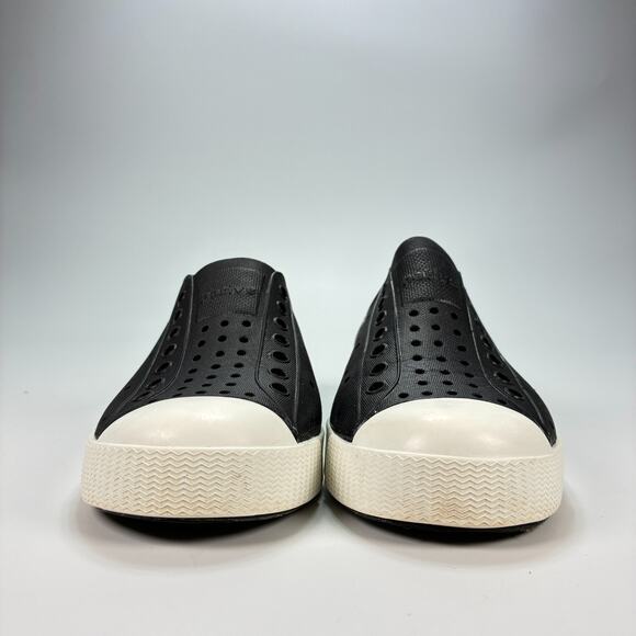 Native Jefferson Black White Classic Lightweight Slip On Shoes Youth Size 13 - Picture 2 of 8